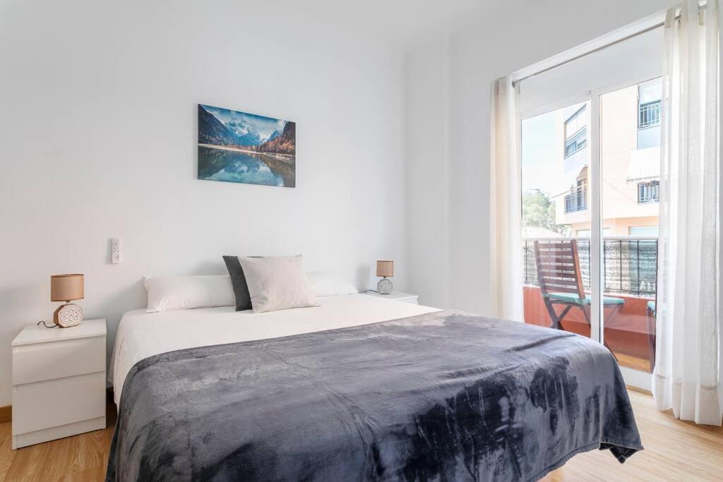 Encantador Apartamento De 3 Habitaciones Con Balcon Alicante Exterior foto
