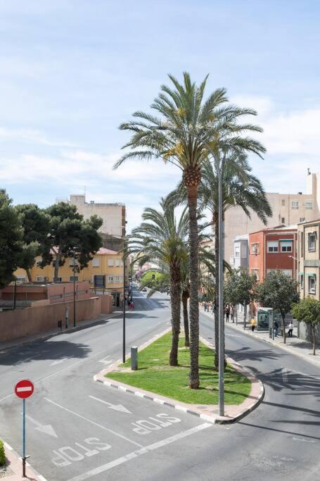 Encantador Apartamento De 3 Habitaciones Con Balcon Alicante Exterior foto